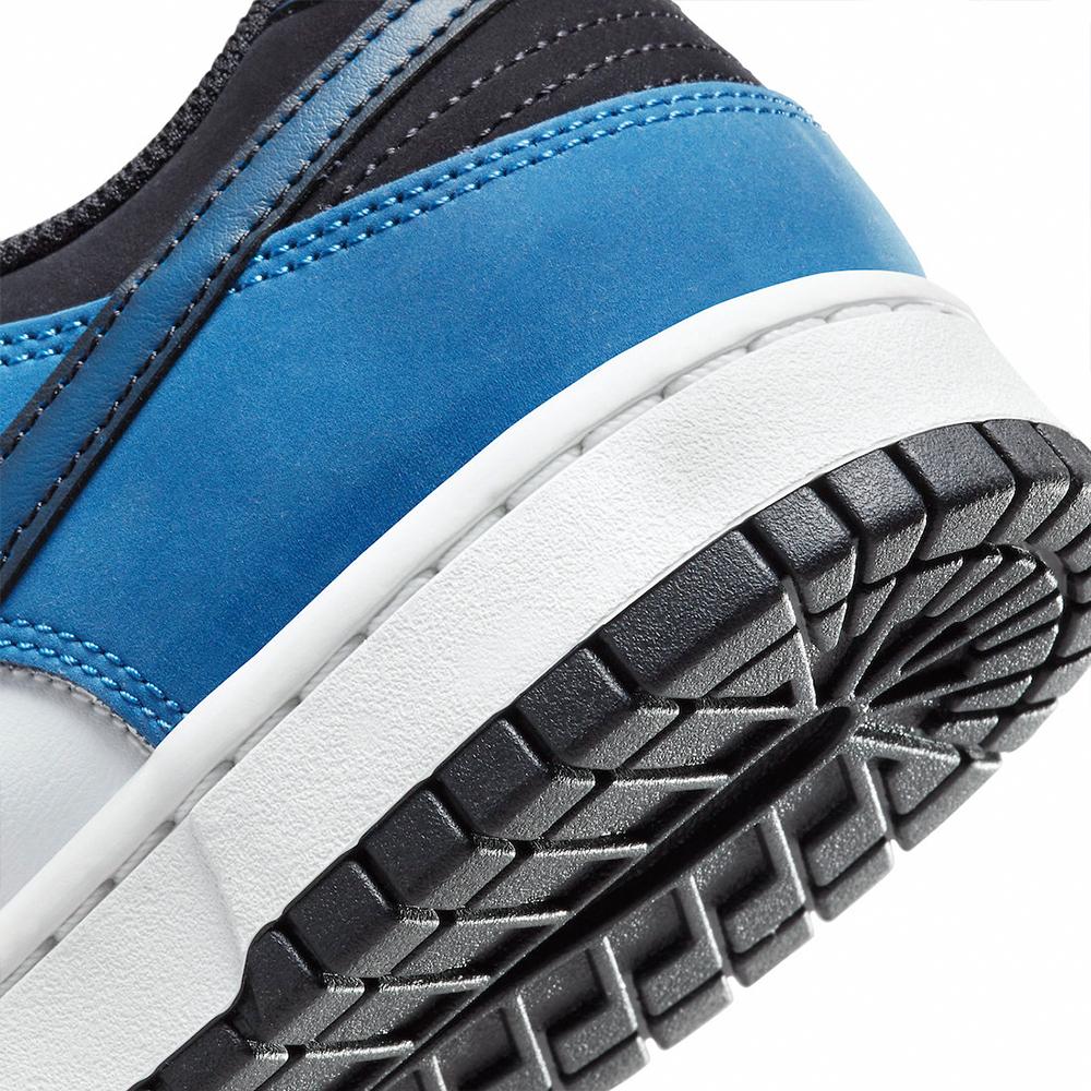 Dunk Low Airbrush Industrial Blue - image 5 of 8
