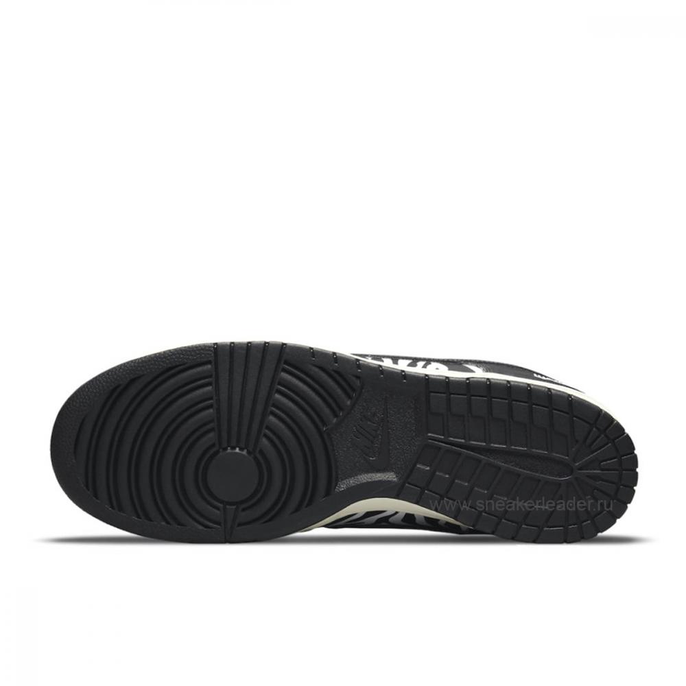 DUNK LOW SB x QUARTERSNACKS ZEBRA - image 8 of 8