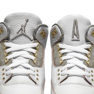 A Ma Maniére X Wmns Air Jordan 3 Retro SP - thumbnail image 2 of 10