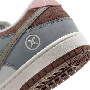 Dunk Low SB  & Yuto Horigome - thumbnail image 4 of 9