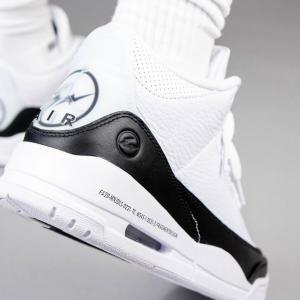 Air Jordan 3 Retro SP x Fragment Design White - thumbnail image 7 of 8